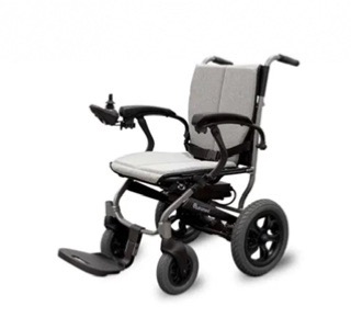 Scooter lectrique  4 roues pour mobilit rduite.